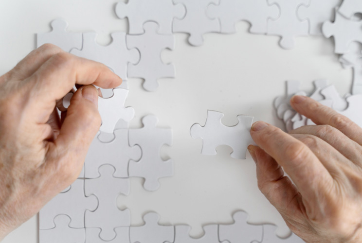 El cuidado de las personas con Azheimer y el rol de la farmacia comunitaria